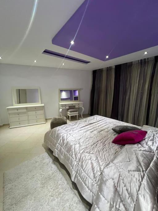 Appartement Ritz Tangeri Esterno foto