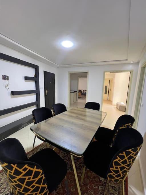 Appartement Ritz Tangeri Esterno foto