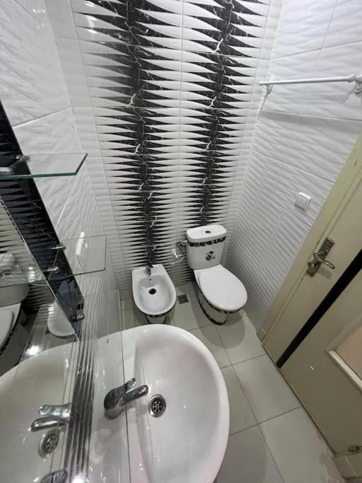 Appartement Ritz Tangeri Esterno foto