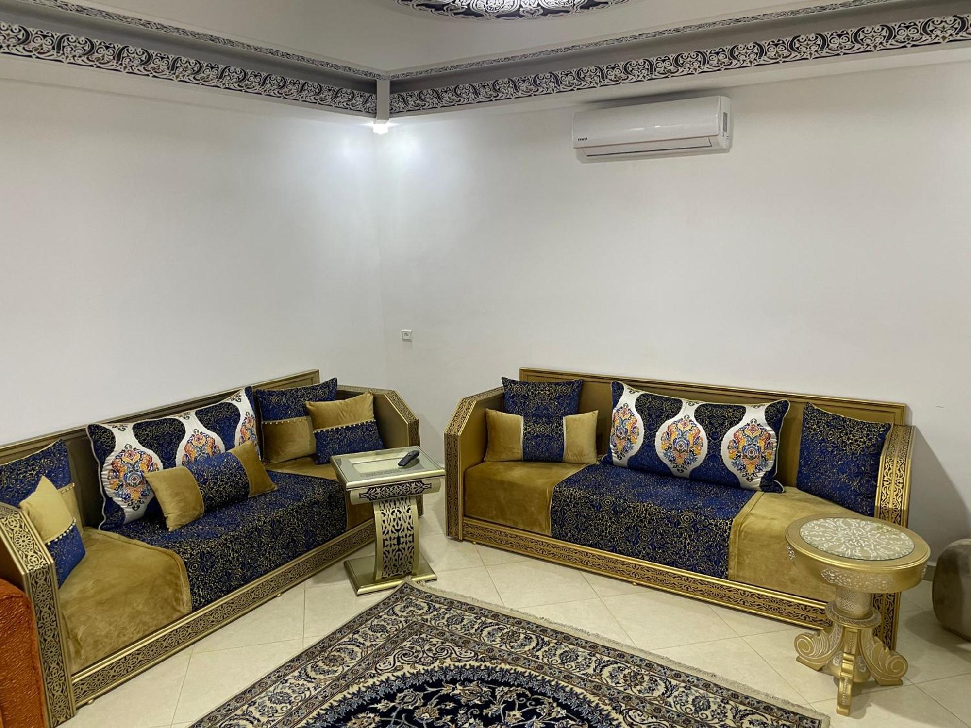 Appartement Ritz Tangeri Esterno foto