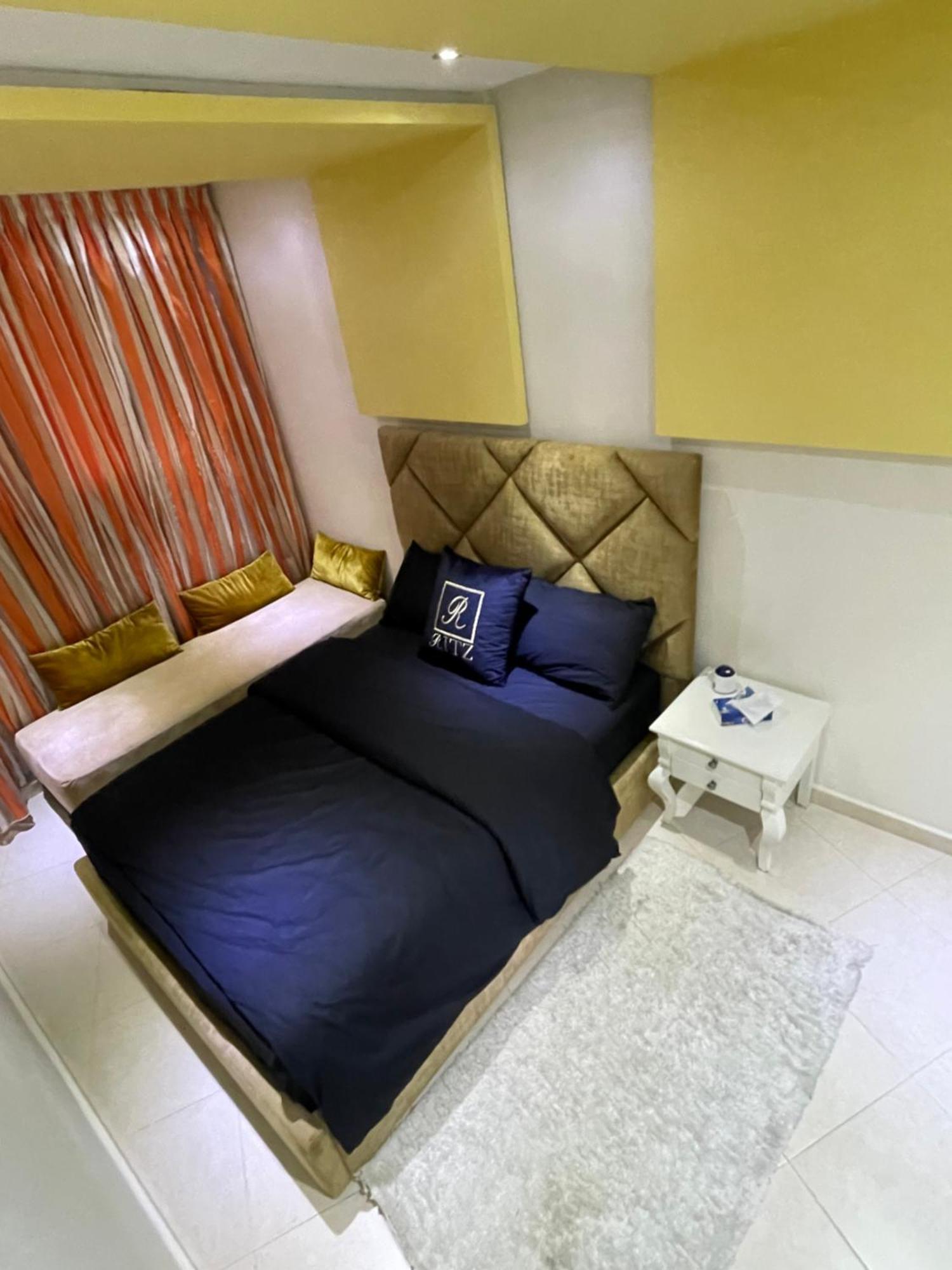 Appartement Ritz Tangeri Esterno foto