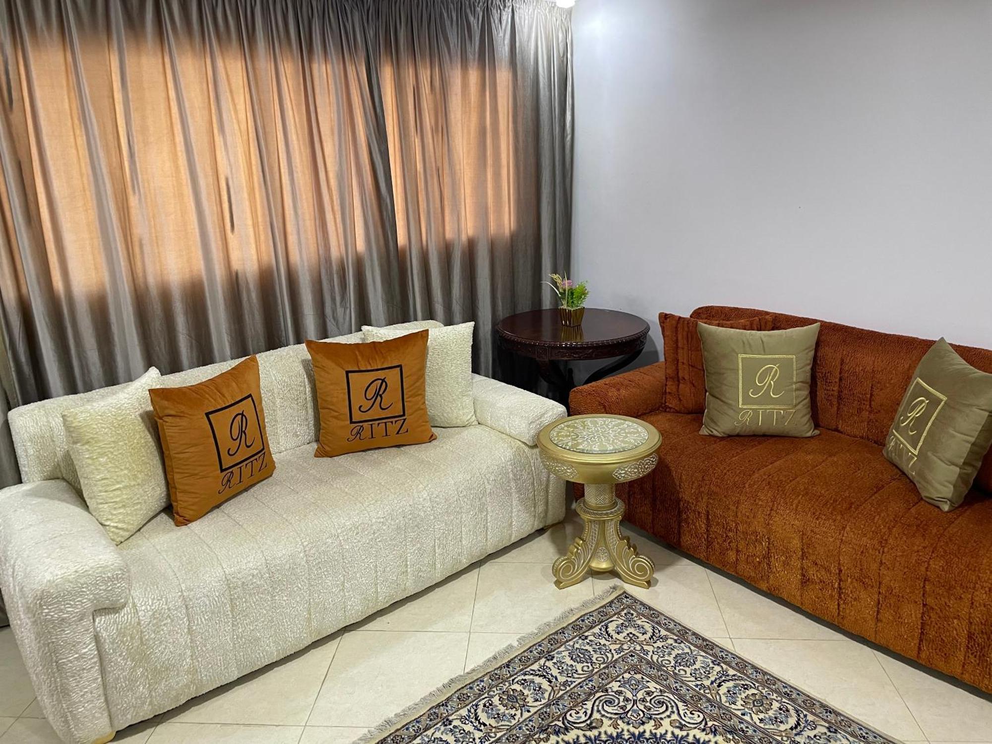 Appartement Ritz Tangeri Esterno foto